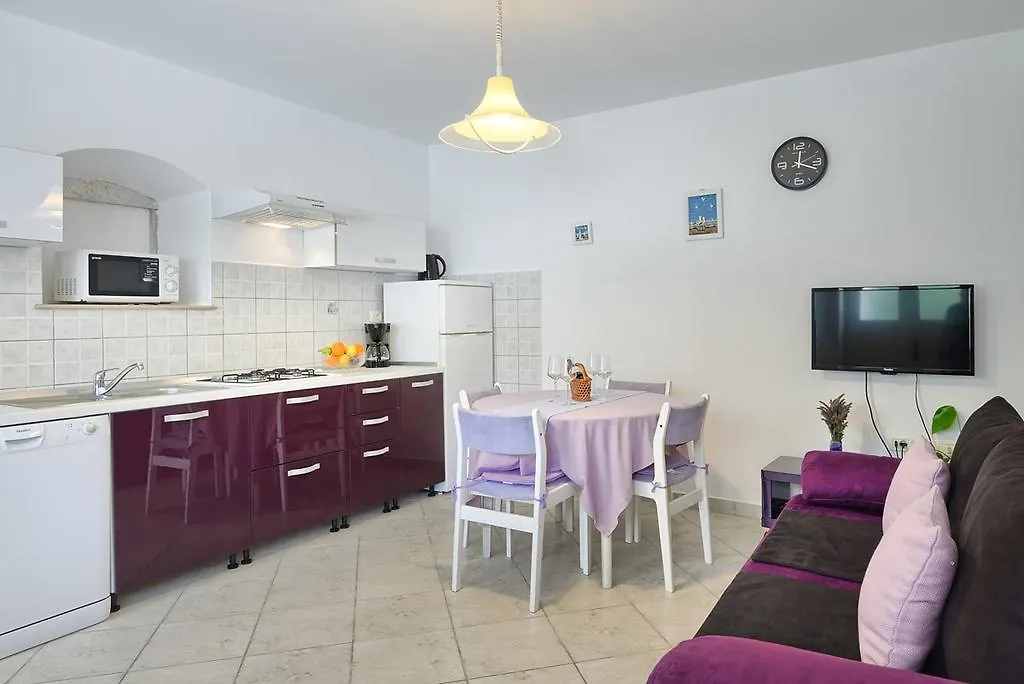 Apartments Premate Premantura